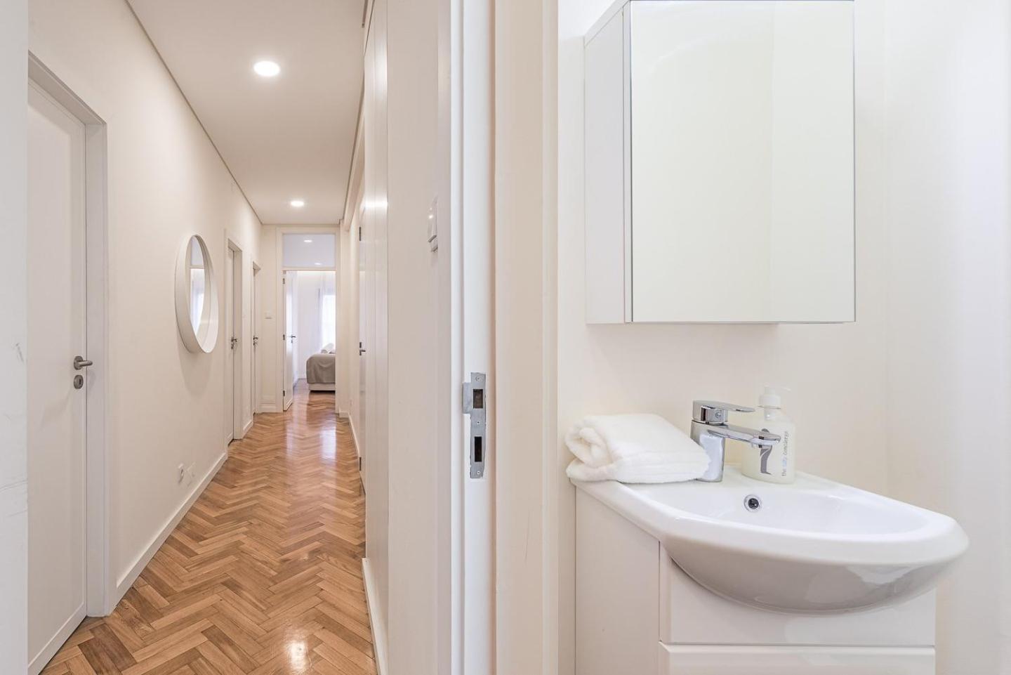 Appartamento Guestready - La Duchesse OOporto Esterno foto